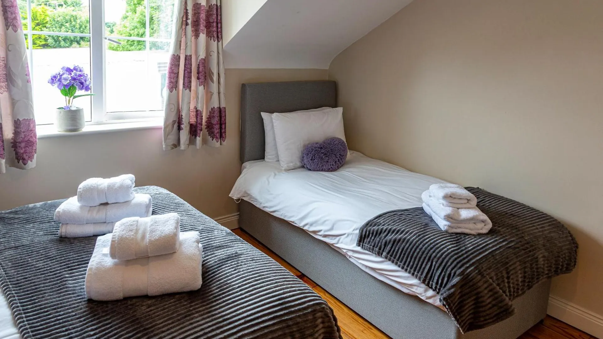 Kerry Holiday Homes At The Killarney Holiday Village 0*,